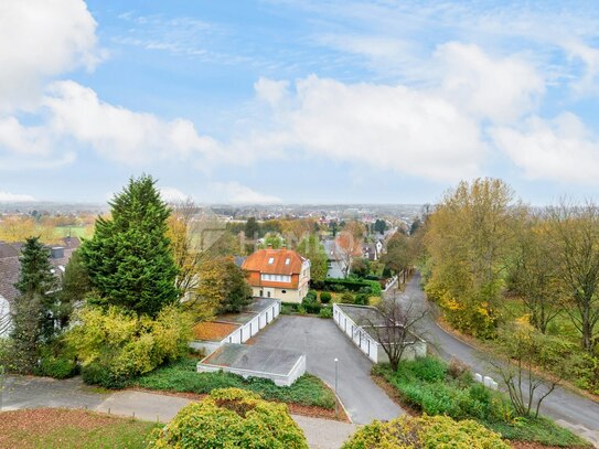 Ideal für Anleger: Vermietete 1-Zimmer-Wohnung mit Loggia und herrlichem Ausblick