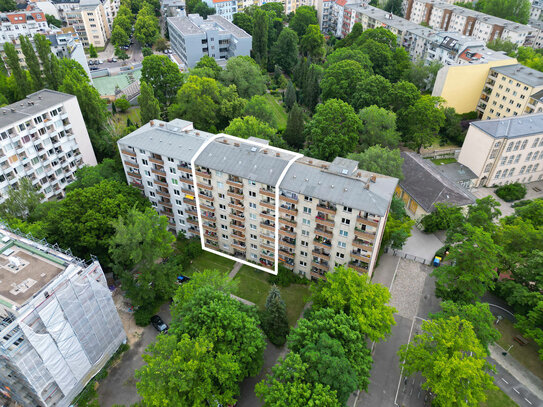 Stilvolle 2 ZI. Residenz in Charlottenburg inkl. Südwest-Balkon und idyllischem Blick ins Grüne