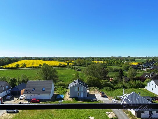 Reserviert! Eigentumswohnung im 8. Stock mit Loggia zur Sonnenseite und Blick ins Grüne in Wendtorf