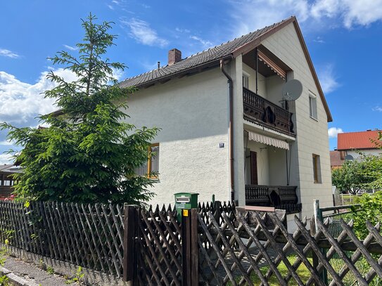 Einfamilienhaus mit Nebengebäude in Burgkirchen a. d. Alz - OT Gendorf