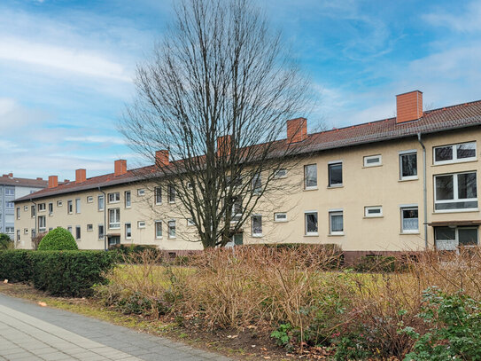 Uni-Nähe! Freigestellte Wohnung mit Garage! Ideale Aufteilung, super Infrastruktur, MZ-Gonsenheim!