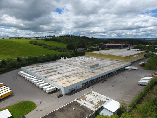 Lager-/ Logistikfläche mit LKW-Rampen zu vermieten!