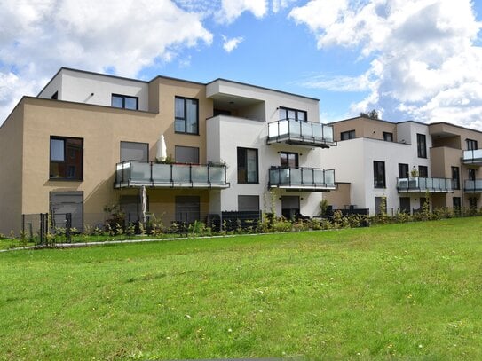 Niedrigenergiehaus 3- Zi- Wohnung mit Balkon