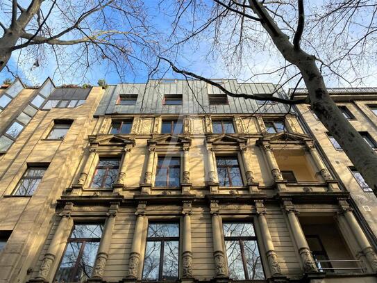 120 m² Bürofläche mit großzügiger Dachterrassen und Blick über Köln