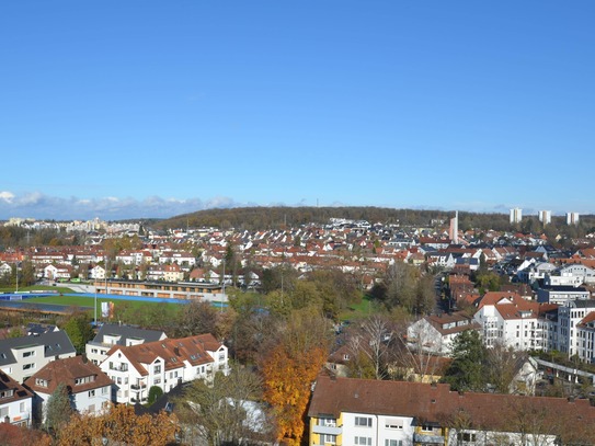 3-Zimmer-Wohnung mit tollem Ausblick - Renovierungsbedürftig, ideal für handwerklich Begabte!