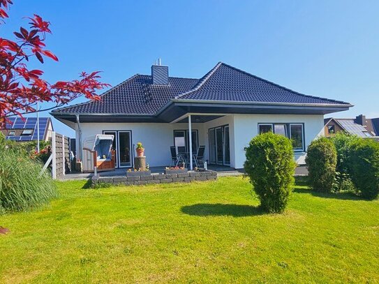 Großzügiges, modernisiertes Einfamilienhaus in beliebter Wohnlage in Ostseenähe