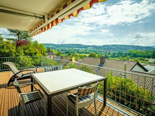 2 1/2 Einliegerwohnung, am Tüllinger Weinberg mit grandioser Sicht - möbliert - nahe CH Grenze