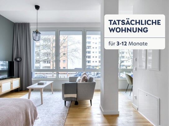 Wunderschöne Studio Wohnung in Charlottenburg. Fußläufig 50 Meter von der nächsten U-Bahn Station