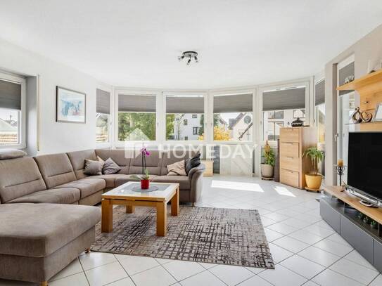 Großzügige 3-Zimmer-Wohnung mit Balkon, Einbauküche und Garage in Egelsbach
