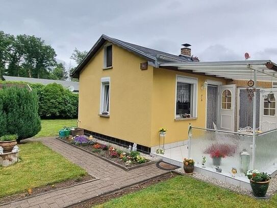 Börs Immobilien ++ Erholungsbungalow mit Gartengrundstück - 17099 Galenbeck