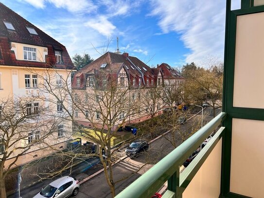 Bülaustr. 12, 2.OG rechts