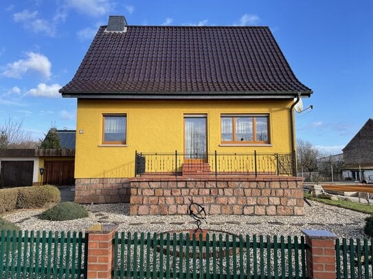 Hier wird Ihr Wohntraum wahr, Einfamilienhaus mit schönem Ausblick in Oranienbaum-Wörlitz