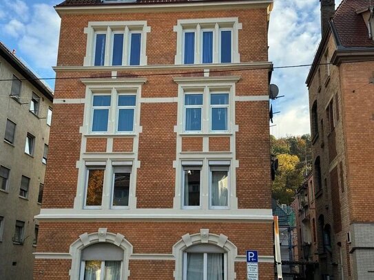 Helle 2-Zimmer Wohnung mit Balkon & Abendsonne im beliebten Stuttgarter Süden Nahe Südheimerplatz