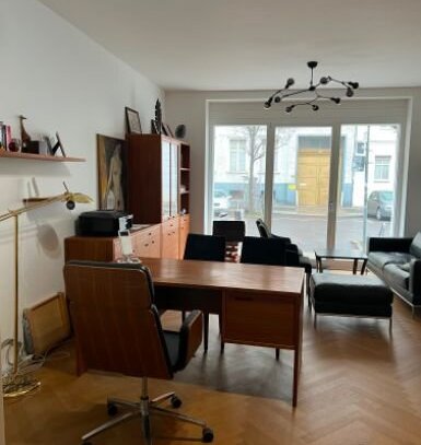 Neu-saniertes Altbau-Büro in Berlin Mitte - All-in-Miete