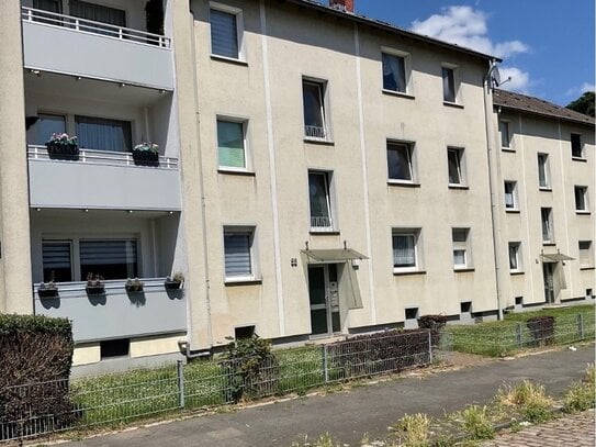 3 Monate nur Nebenkosten - 3 Zimmerwohnung in DU-Mittelmeiderich mit Sonnenbalkon