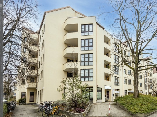 Top Investment: Hochwertig sanierte, vermietete 2-Zimmer-Wohnung mit Süd-Balkon und U-Bahn-Nähe