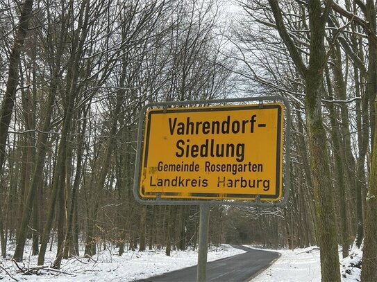 Pferde und Spaziergänger zur Rushhour - Baugrundstück, 1.001,00 m² in Vahrendorf-Siedlung