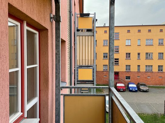 Gemütliche 3-Zimmer-Wohnung mit zwei Balkonen in der Curie-Siedlung