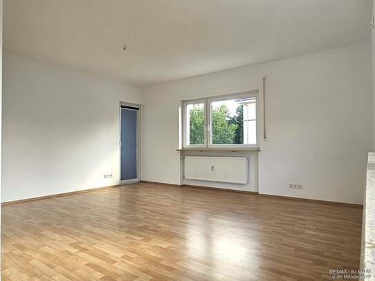 Helle 2 Zimmer Wohnung mit Balkon in zentraler Lage!