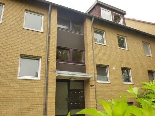 Gemütliche Erdgeschosswohnung mit Balkon und Stellplatz