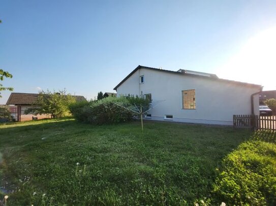 Haus in Wettstetten mit großem Garten zu vermieten