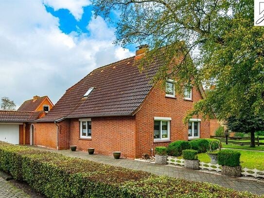 Ein solides Einfamilienhaus in wunderschöner Kanallage in Oldeborg!