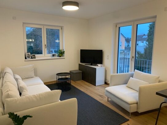 Exklusive und helle 3-Zimmer-Wohnung mit Terrasse