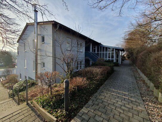 Moderne 4 Zimmer Wohnung mit großem Balkon und zwei Tiefgaragenstellplätzen in schöner Wohnlage in Bayreuth