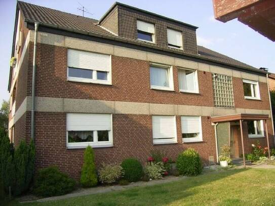 4 ZKB Dachgeschosswohnung unweit Miele und Bertelsmann