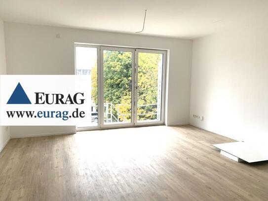 FÜ: Erstbezug! Attraktiv & repräsentativ, 2-Zi-Whg (2.OG) mit EBK, Balkon, Aufzug + TG-Stellplatz