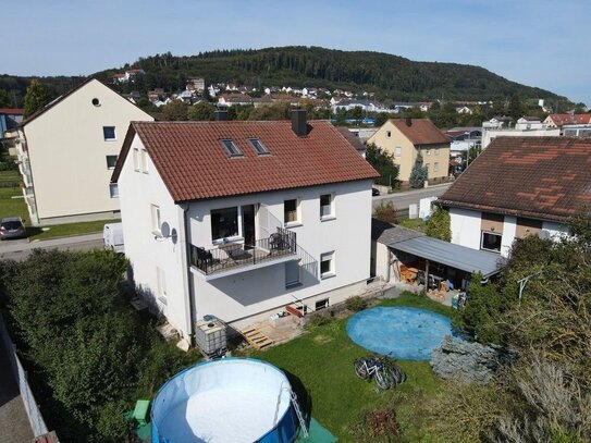 ENERGETISCH saniertes Einfamilienhaus mit Garage und Garten