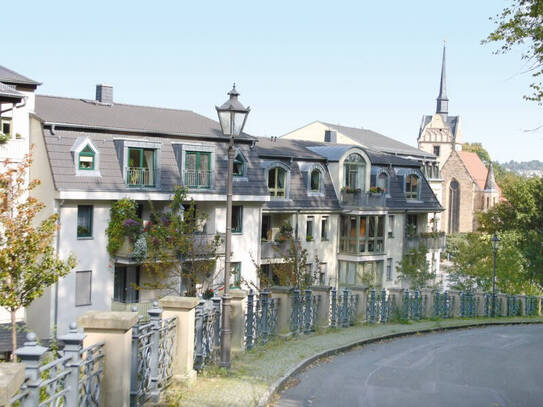 Individuelle Dachgeschosswohnung * Toplage im begehrten Stadtteil Untermhaus