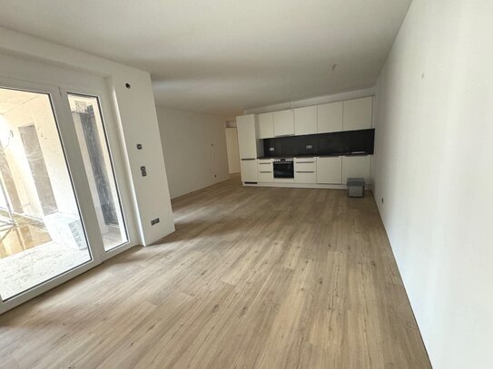 *Neubau* - Sehr helle 3-Zimmer Wohnung mit Balkon und Einbauküche!