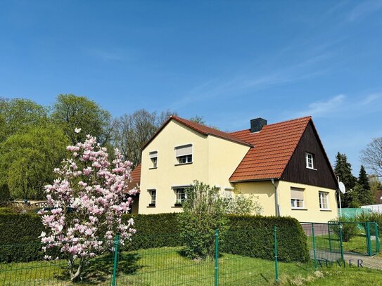 Saniertes Einfamilienhaus mit Einliegerwohnung -Pferdehaltung möglich-