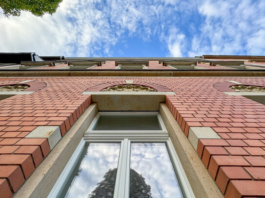 Ideal für Familien: Großzügige Wohnung im sanierten Denkmal!