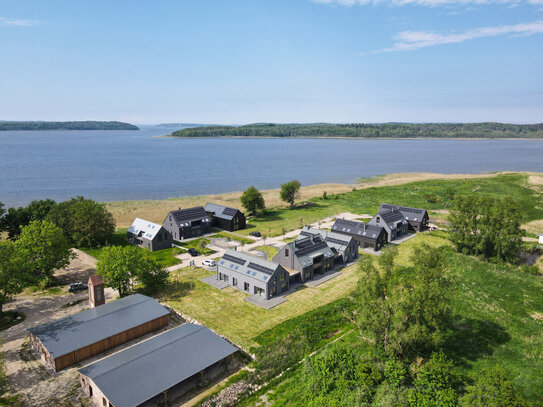 Ihr Rückzugsort in der Natur: Residenz auf privater Halbinsel - Perfekt für Wohnträume oder Ferien!