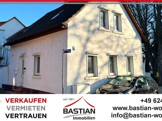 Auch aus Kleinem kann Großartiges werden: Ren.-bed. EFH - Garage - gr. Dachterrasse - Neuhausen!