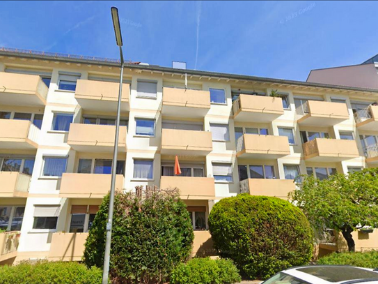 1 Zi. Wohnung 33qm 1Etage mit Süd Balkon 100mt. zur U-bahn 5 Laimer Platz