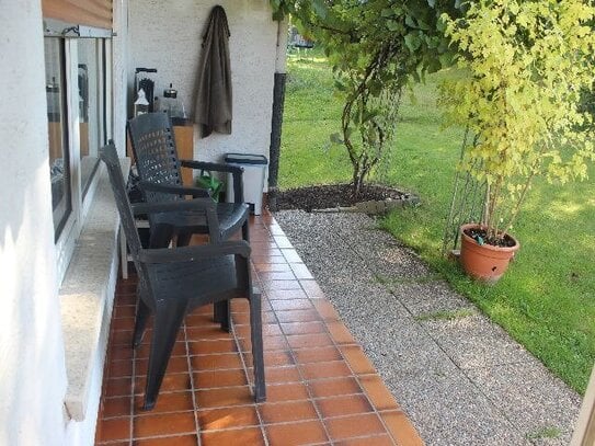 Lahntal-Goßfelden: Geräumige 4-Zimmer-Whg *EBK *Terrasse *Garten - unweit von Marburg!