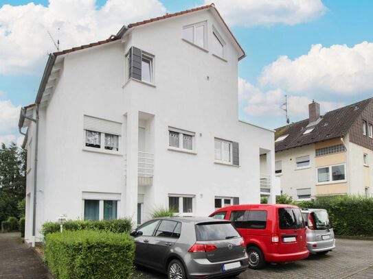 Traumdomizil! Beeindruckende 3-Zi-Maisonette mit sonniger SW- Dachterrasse in Dieburgs grüner Oase