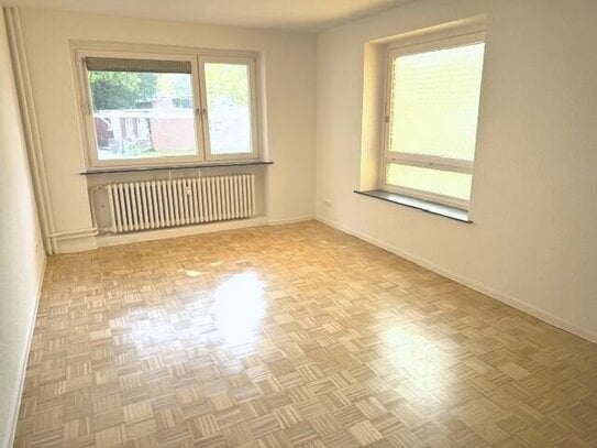 Harburg-Eißendorf/Baererstraße, Erstbezug nach Sanierung, 2,5 Zi.-Whg./67m² mit Gartennutzung € 886,- inkl.