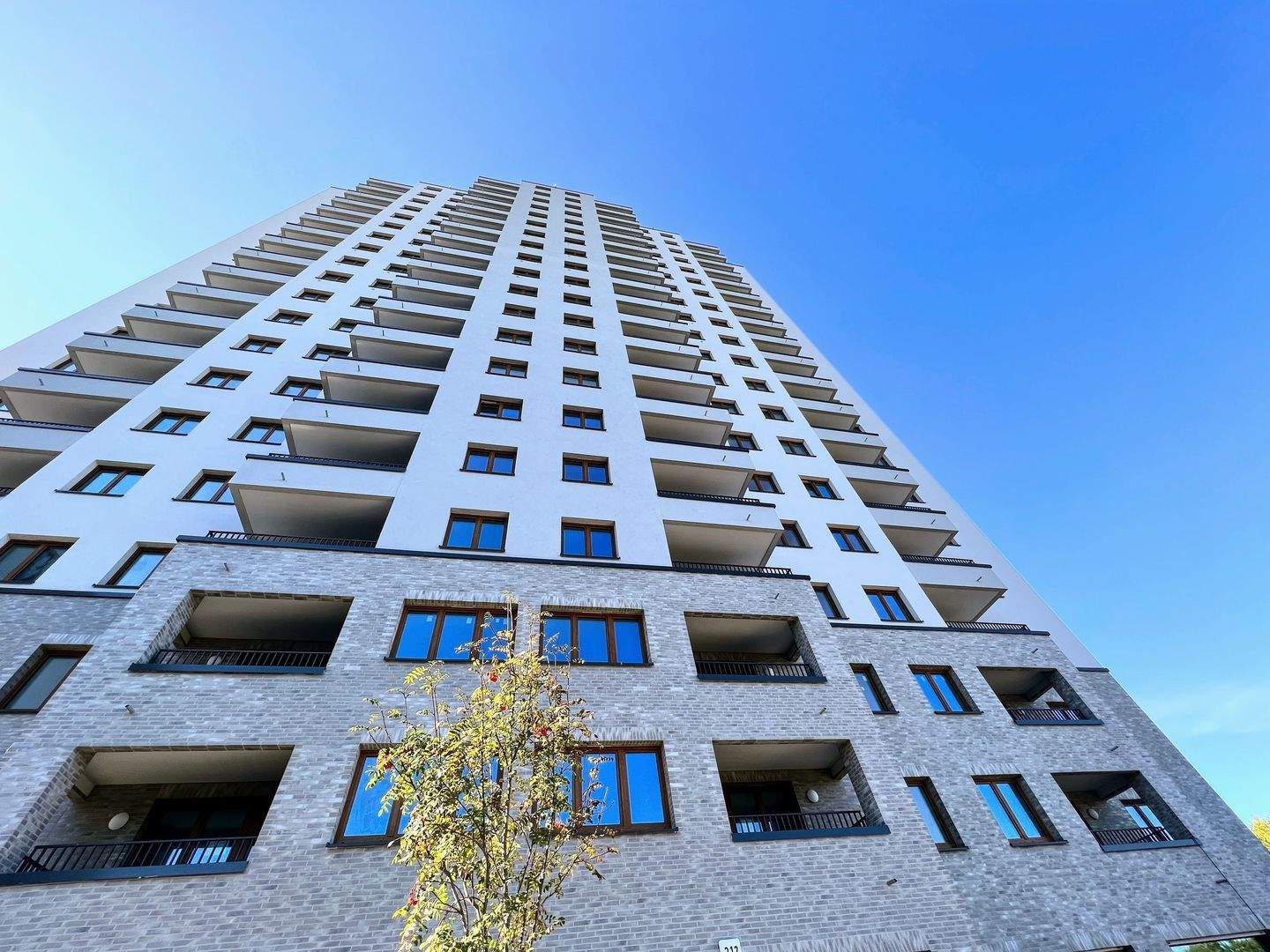 Neubau 2023 - 3 Zi.-Whg. + Loggia + 2 Bäder + Lift BERLIN MARZAHN | + Optional PKW STP - Photo 1