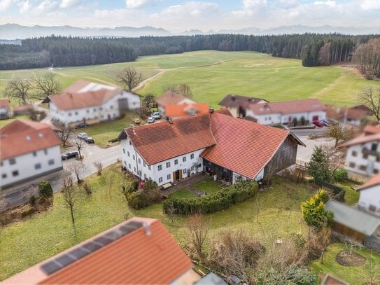 Liebhaber aufgepasst!! Einzigartiges Bauernhaus mit viel Potential in toller Lage von Höslwang