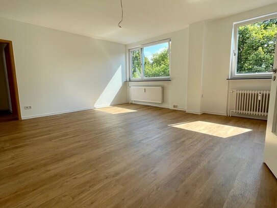 Wohnbüro - komplett saniert! Helles, ca. 80 m² großes 3-Zi.-Büro mit Küche und Bad, Barmbek-Süd