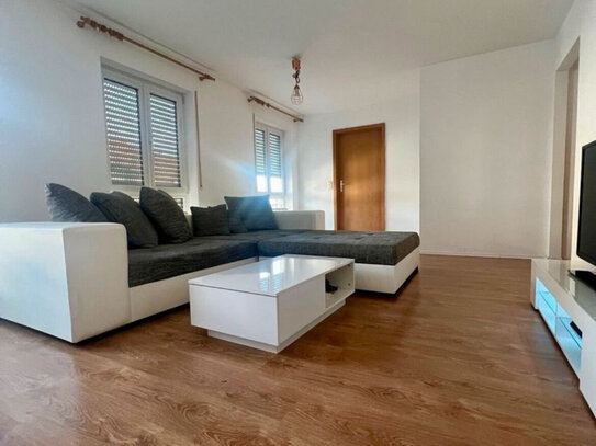 2 Zimmer Wohnung Stadtmitte EBK 56m² + Keller und Stellplatz