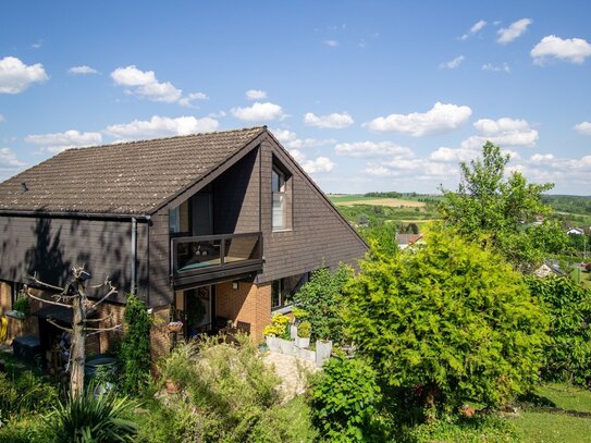 Idyllisches Traumhaus mit Panoramablick und Einliegerwohnung