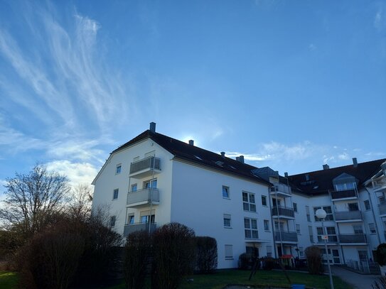 Renovierte Wohnung im 2. OG mit Balkon - provisionsfrei!