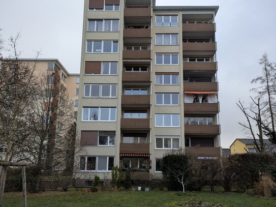 3-Zimmer-Wohnung im Zentrum von Erlangen - oberstes Stockwerk mit Aufzug