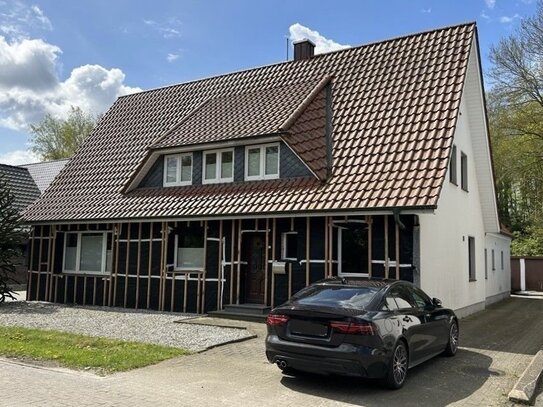 Handwerkerhaus mit Potenzial in Goldenstedt. Großes Grundstück. Nähe Hartensbergsee. 300.000 €.