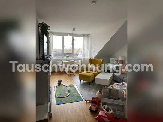 [TAUSCHWOHNUNG] Lichtdurchflutete 2,5-Zimmer-Dachgeschosswohnung